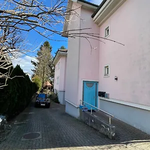 Mbudget I Free Private Parking I Easy Self Checkin Apartment